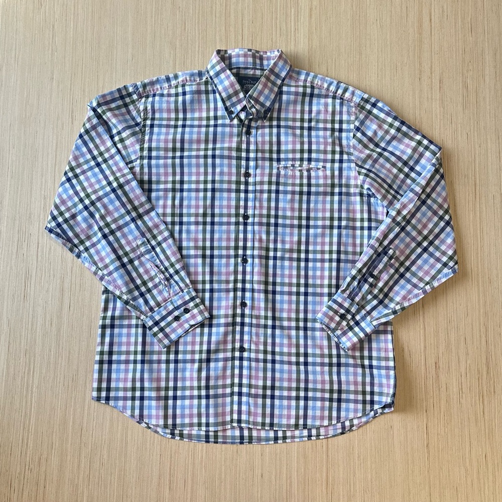 The Savile Row Company Classic Fit Men’s Button Up